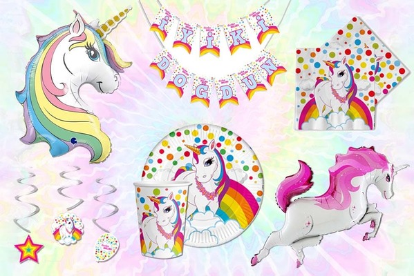 Rainbow Unicorn Konsepti İçin Parti Malzemesi Seçimi Nasıl Olmalıdır?