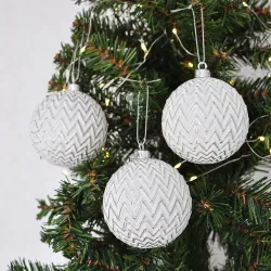 Zigzag Ball Ornaments - White - 1